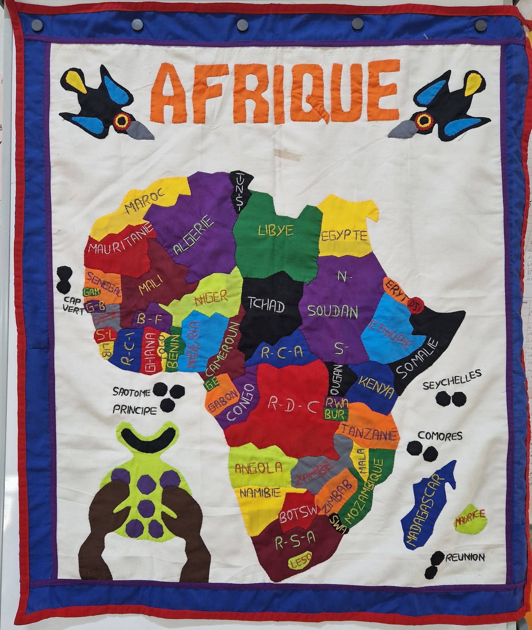 Illustration 3 de l’actualité « « RASIN L’AFRIK TOUJOU LA » — SAINTE-MARIE CELEBRE LA JOURNEE DE L’UNION AFRICAINE »