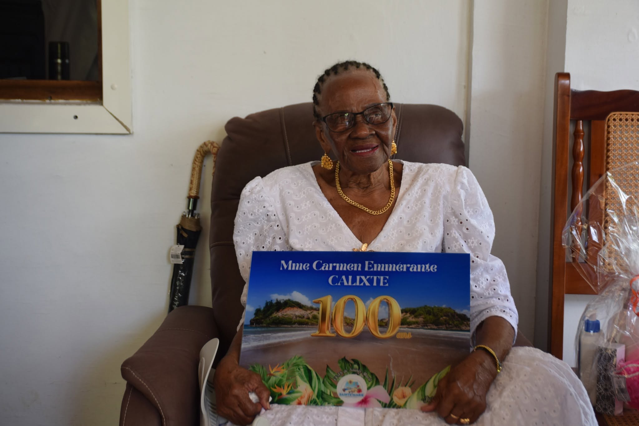 Illustration 5 de l’actualité « MADAME CARMEN FETE SES 100 ANS »